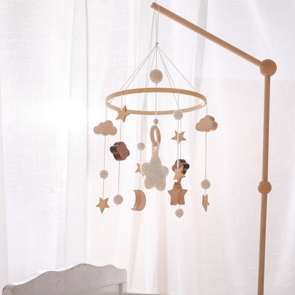 Mobile Bébé Nuage en bois